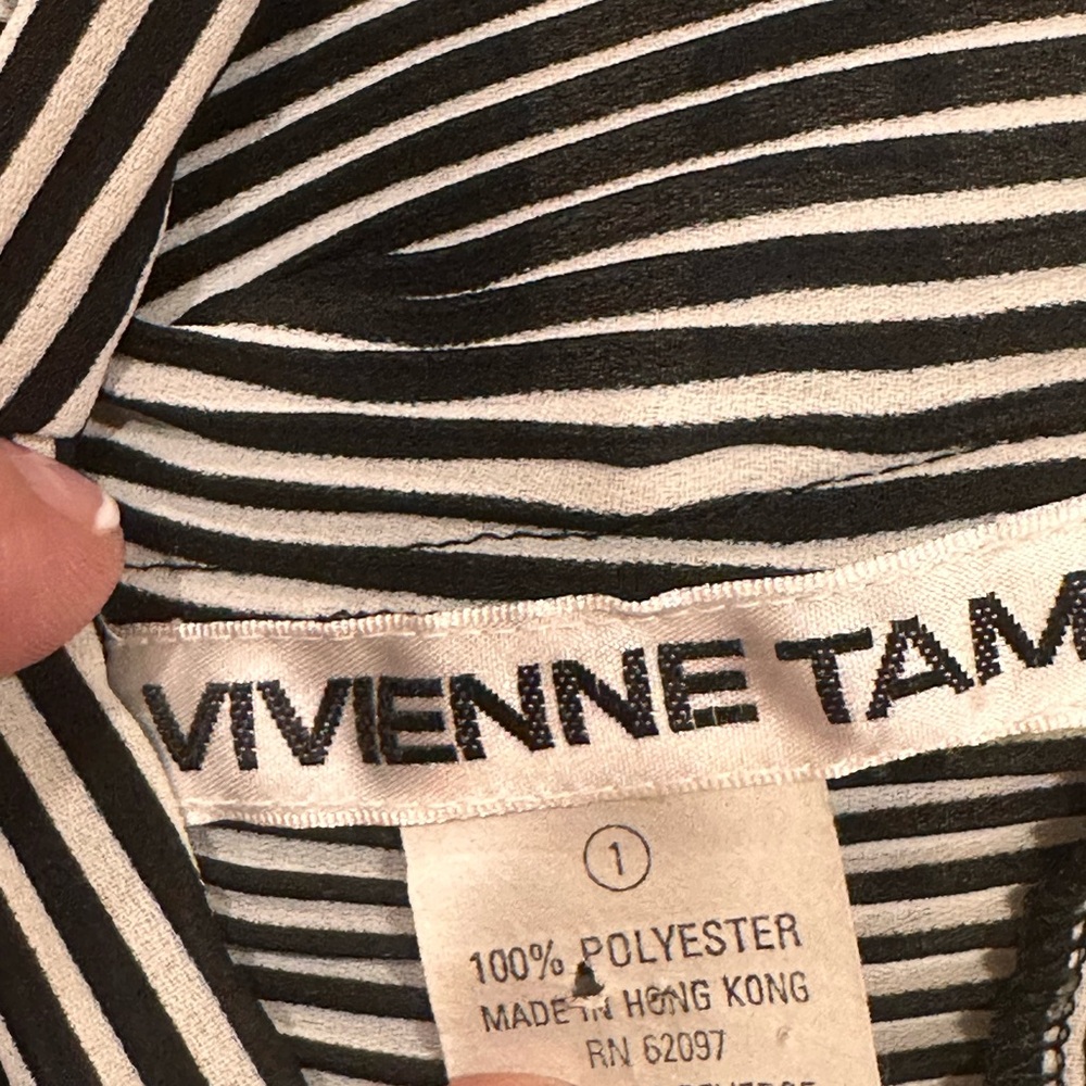 Vivienne Tam Black and Cream Pleated Pants